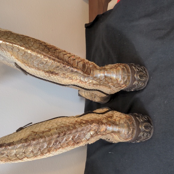 Donald Pliners Python Boot - Picture 3 of 10